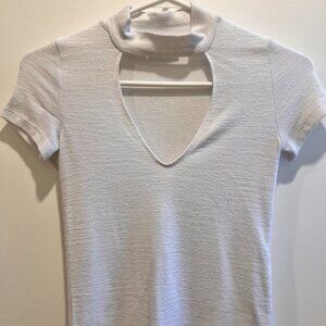 Wilfred free Robillard choker cut out short sleeve top